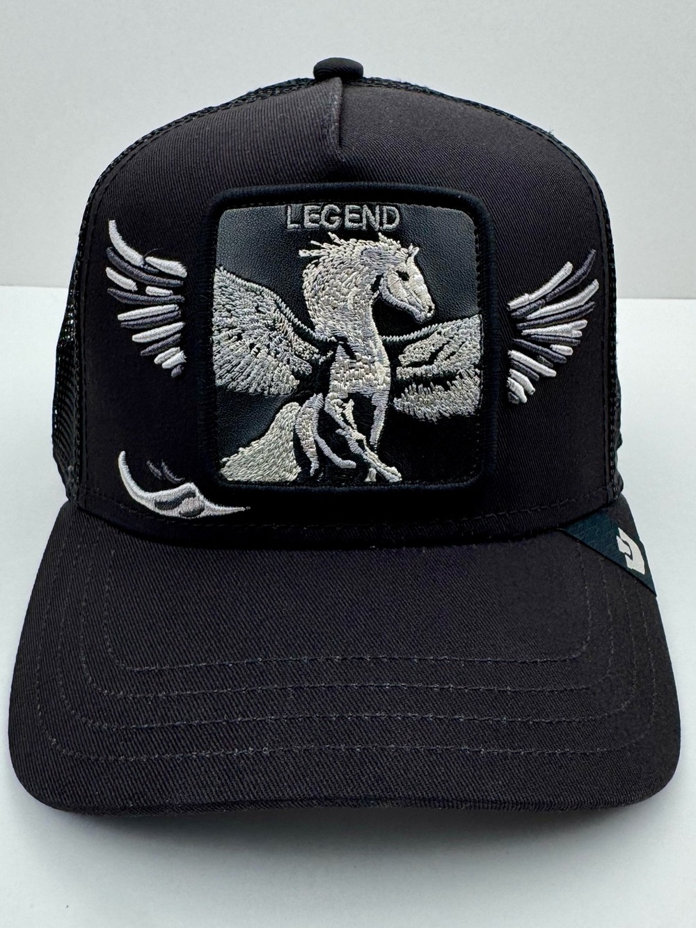 Goorin Bros Legend Wings Snapback Trucker Hat. OS. New in Box